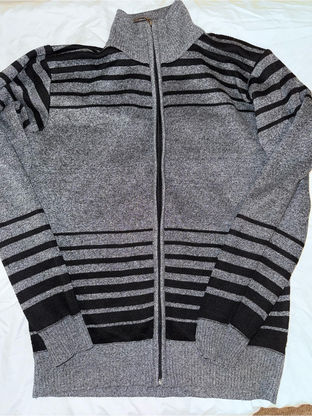 TRUE ROCK Men's Gray and Black Striped Full-Zip Sweater Jacket